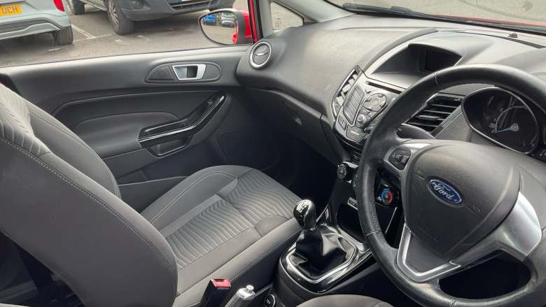 Ford Fiesta 1.0 EcoBoost Zetec 5dr Petrol Hatchback